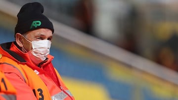 Serie A should be suspended, say Italian sports minister and head of Footballer's Assoction