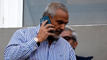 Futbol, Chile vs Argentina.
Partido amistoso categoria sub 20.
El presidente de la ANFP Pablo Milad asiste a un partido amistoso de la categoria sub 20 entre Chile y Argentina disputado en el estadio Nicolas Chahuan de La Calera, Chile.
17/01/2025
Andres Pina/Photosport
Football, Chile vs Argentina.
U-20 friendly match.
Chile’s Football Association President Pablo Milad attends a U-20 friendly match between Chile and Argentina at the Nicolas Chahuan stadium in La Calera, Chile.
17/01/2025
Andres Pina/Photosport