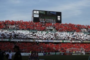 Gran ambiente en el Nuevo Los Cármenes. 