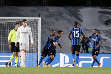 2-2. Ivan Perisic celebró el segundo gol.