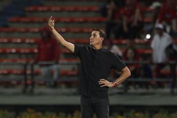 Independiente Medellín goleó al América de Cali en un gran partido en el Atanasio Girardot. Cano, Ricaurte, Cadavid, Delgado y Quiñones, figuras.