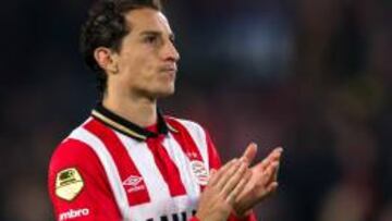 Guardado reaparecería con el PSV Eindhoven tras su lesión