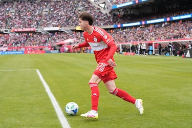 Brian Gutiérrez vuelve a casa