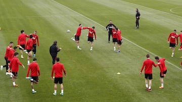 El Atlético calienta en el último entrenamiento antes de enfrentarse al Betis en LaLiga.