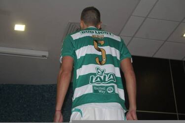 Santos encontró en Martín Nervo al relevo de Carlos Izquierdoz