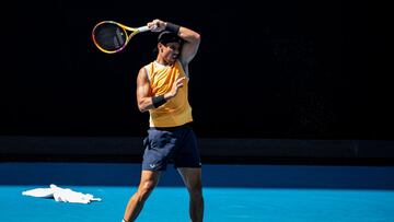 Rafa Nadal, durante uno de sus entrenamientos en las instalaciones del Open de Australia.