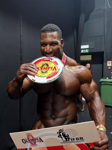 La IA revela las probabilidades de Rubiel Mosquera de salir ganador en Mr. Olympia 2025