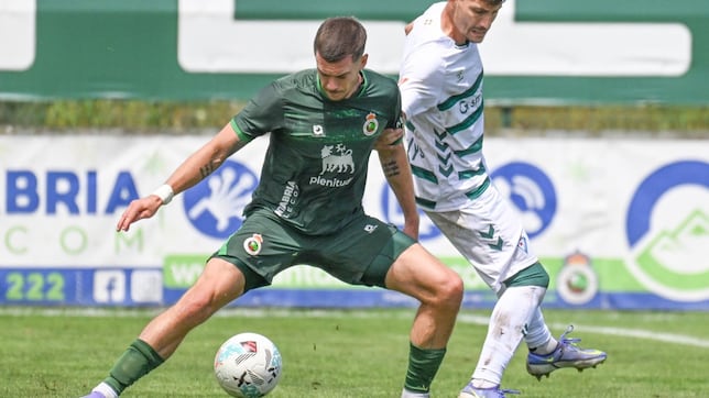 El Racing descarta fichar laterales