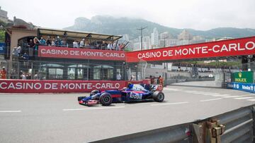 Carlos Sainz, piloto de Toro Rosso, en el GP de Mónaco de F1 2017.
