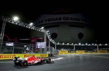 Carlos Sainz, durante la clasificación en el GP de Las Vegas.