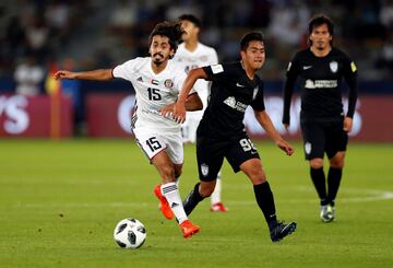 Soccer Football - FIFA Club World Cup Third Place Match - Al Jazira vs CF Pachuca - Zayed Sports City Stadium, Abu Dhabi, United Arab Emirates - December 16, 2017   Al Jazira’s Khalfan Alrezzi in action with Pachuca's Erick Sanchez    REUTERS/Matthew Chil