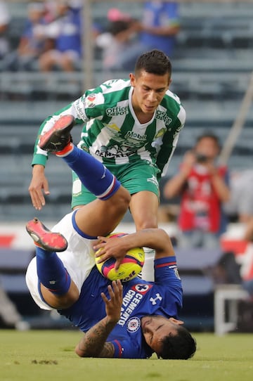 Te traemos las mejores imágenes del empate sin goles que sostuvieron 'La Máquina' y 'La Fiera' en su partido de la jornada 3 del Clausura 2018.