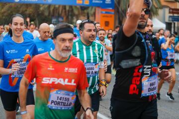 La carrera popular de la Media Maratón Valencia Trinidad Alfonso Zurich 2022,   congregó cifras de récord, gracias a sus 20.000 participantes.