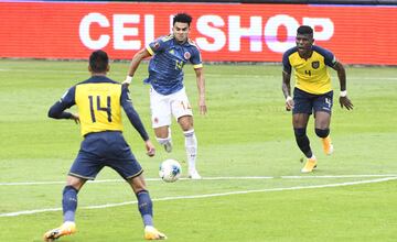 Partido de la Selección Colombia ante Ecuador en Quito.