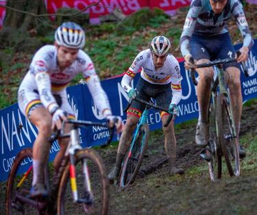 Estandarte del ciclocross