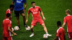 Tadic entrenando en Lisboa