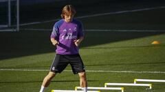 Zidane warns Croatia that Modric "not ready" for call-up