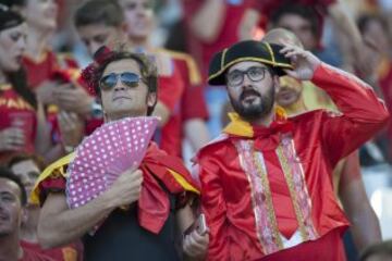 Gran ambiente en el Estadio Burdeos. 