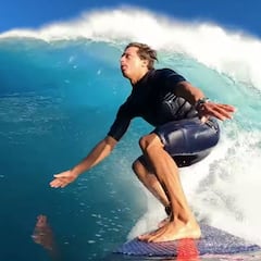 La ola gigante de Jaws triturando a un surfista en POV