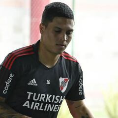 Quintero, sin covid-19 y ya entrena previo a San Lorenzo