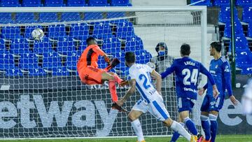 El Oviedo regresa a puestos
de descenso