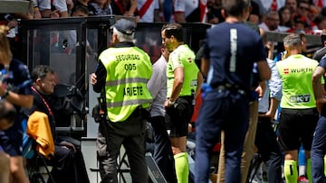 26/04/26 PARTIDO PRIMERA DIVISION
RAYO VALLECANO - REAL SOCIEDAD
REVISION VAR JOSE LUIS GUZMAN MANSILLA ARBITRO GOL ANULADO CARLOS MARTIN POR MANO DE RATIU