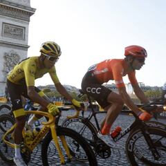 Bernal, tras el Tour: critériums y "posiblemente" San Sebastián