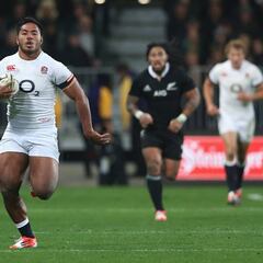 Manu Tuilagi handed England recall