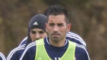 Charles entra en la lista; Álex y Nolito, sancionados