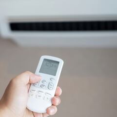 El motivo por el que no deberías poner el aire acondicionado por debajo de 24 grados