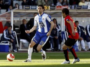 Daniel Jarque, jugador de la cantera perica, empezó su andadura con el primer equipo en 2002 hasta su fallecimiento en 2009 en la gira de pretemporada que realizó el RCD Espanyol en Florencia, Italia.