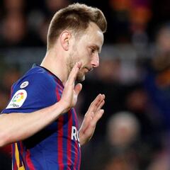 Rakitic: "Le di un toquecito al presidente, a ver si espabila"