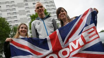 The 2017 Tour de France will start on July 1 in the streets of Dusseldorf and ends on July 23, 2017 down the Champs-Elysees in Paris. / AFP PHOTO / Lionel BONAVENTURE