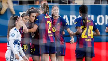 BARCELONA, 06/12/2025.- La centrocampista del Barcelona Alexia Putelas celbra su gola ante el UD Tenerife, durante el partido de la 13ª jornada la Liga F de fútbol, este sábado en el Estadi Johan Cruyff de Barcelona. EFE/ Toni Albir