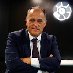 La APAVCF demandará a LaLiga si Tebas lleva un partido a EE UU