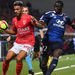 El Lyon niega un acuerdo con el Madrid por Mendy