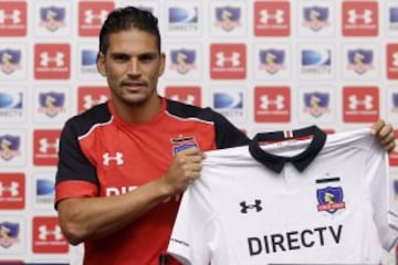 El volante es hincha de Católica, jugó en la UC y ahora lo hará por Colo Colo.