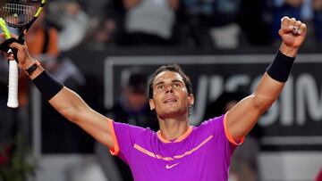 Italian Open: Djokovic and Nadal stay on course in Rome