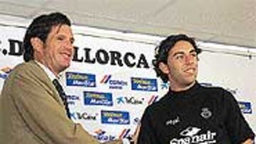 <b>ÚNICA INCORPORACIÓN</B>. Jesús Perera procede del Albacete y la temporada pasada fue el máximo goleador en Segunda División con 22 goles.