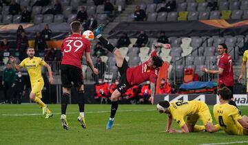 Victor Lindelof y Scott McTominay.