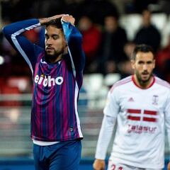 Al Eibar se le nubla la competición