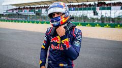 Carlos Sainz busca escapar de la ‘batidora’ Red Bull