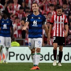 ¿Cuántos goles suma Sergio Canales en su carrera? ¿Hay avance para llegar a Monterrey?