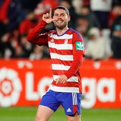 La liberación de Sergio Ruiz y el susto por la valla caída