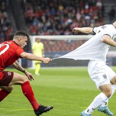 Kosovo amarga el centenario a Granit Xhaka