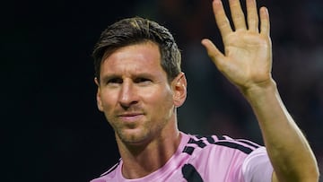 Inter Miami's Argentine forward #10 Lionel Messi waves during a friendly football match between Inter Miami CF and Independiente del Valle at Estadio Juan Ramon Loubriel in Bayamon, Puerto Rico, on February 26, 2026. (Photo by Jaydee Lee SERRANO / AFP)