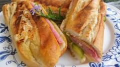 El sandwich cubano, en honor de los Miami Dolphins.