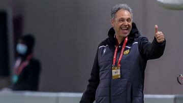 VADUZ, LIECHTENSTEIN - MARCH 25: (BILD ZEITUNG OUT) head coach Joaquin Caparros (Armenien) gestures during the FIFA World Cup 2022 Qatar qualifying match between Liechtenstein and Armenia on March 25, 2021 in Vaduz, Liechtenstein. (Photo by DeFodi Images 