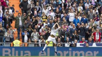 Hanging out at the Bernabéu, Cristiano Ronaldo.