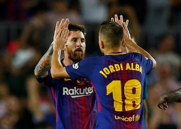 Barcelona-Real Madrid: los goles, el penalti, la expulsión de Cristiano, el árbitro... todo en imágenes